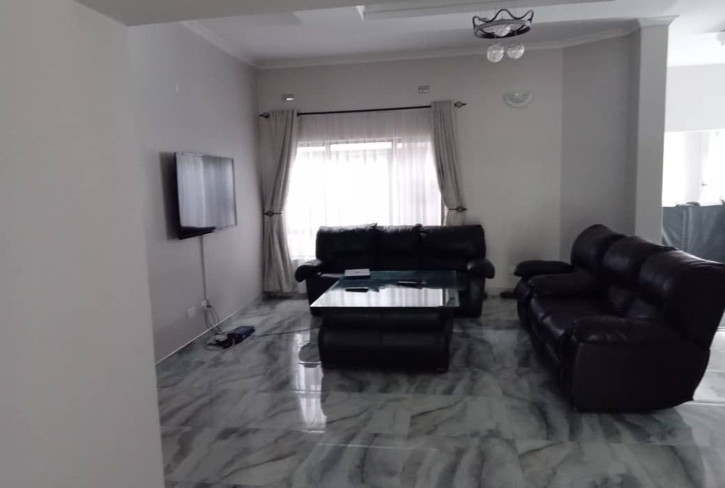 4 Bedroom House for Sale in Carrick Creagh