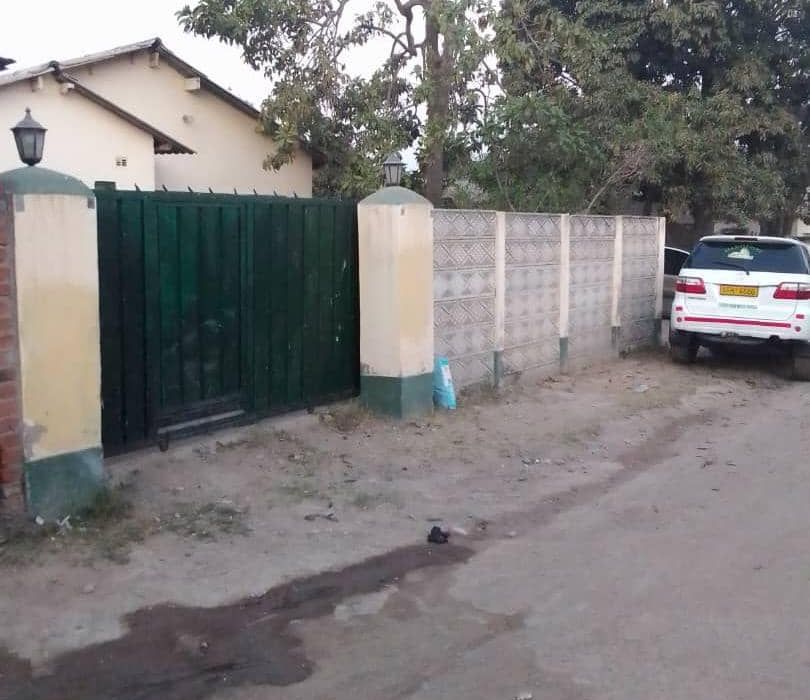 4 Bedroom House for Sale in Chitungwiza, Unit O