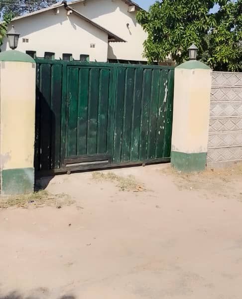 4 Bedroom House for Sale in Chitungwiza, Unit O