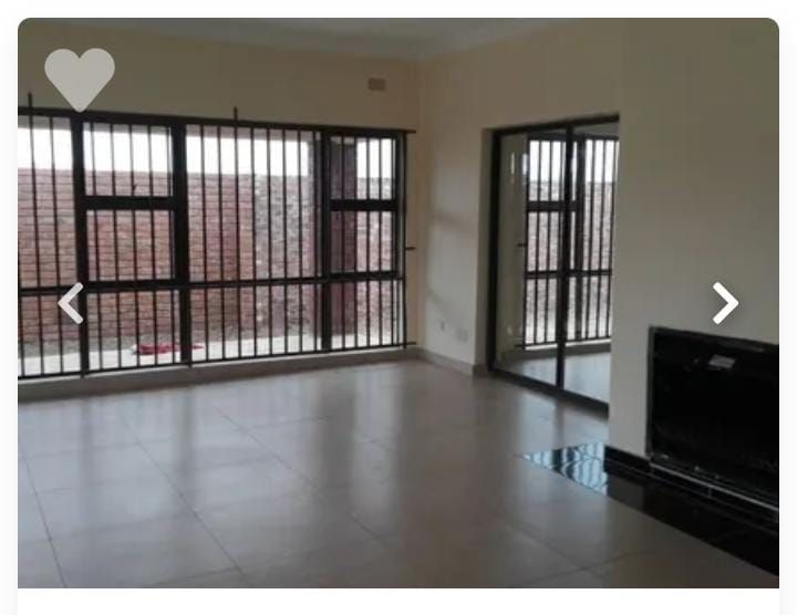 4 Bedroom House for Sale in Fairview, Westgate 
