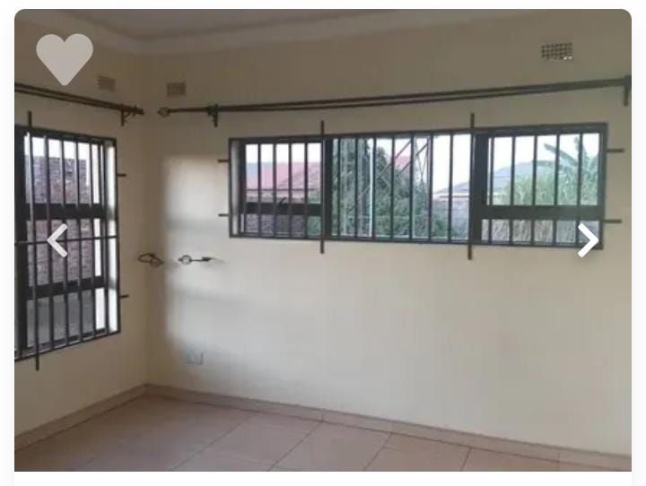 4 Bedroom House for Sale in Fairview, Westgate 