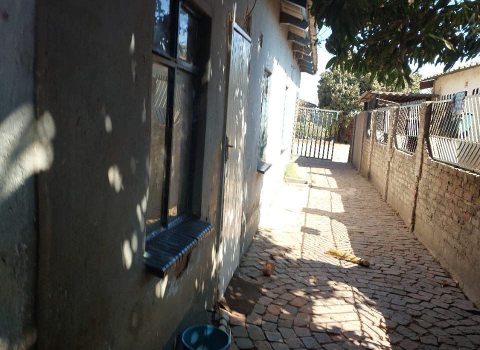 4 Bedroom House for Sale in Glen View 1 