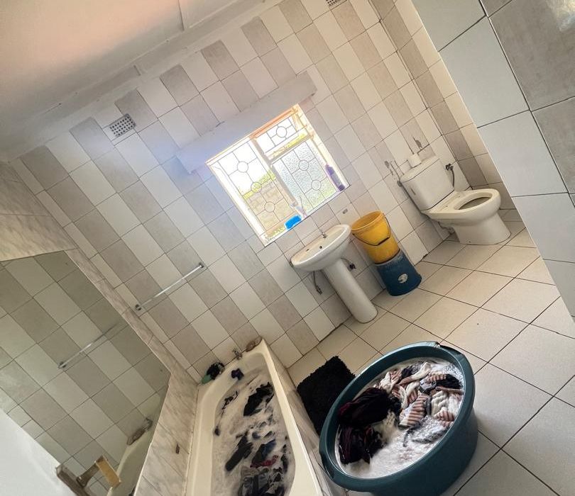 4 Bedroom House for Sale in Killarney, Bulawayo 
