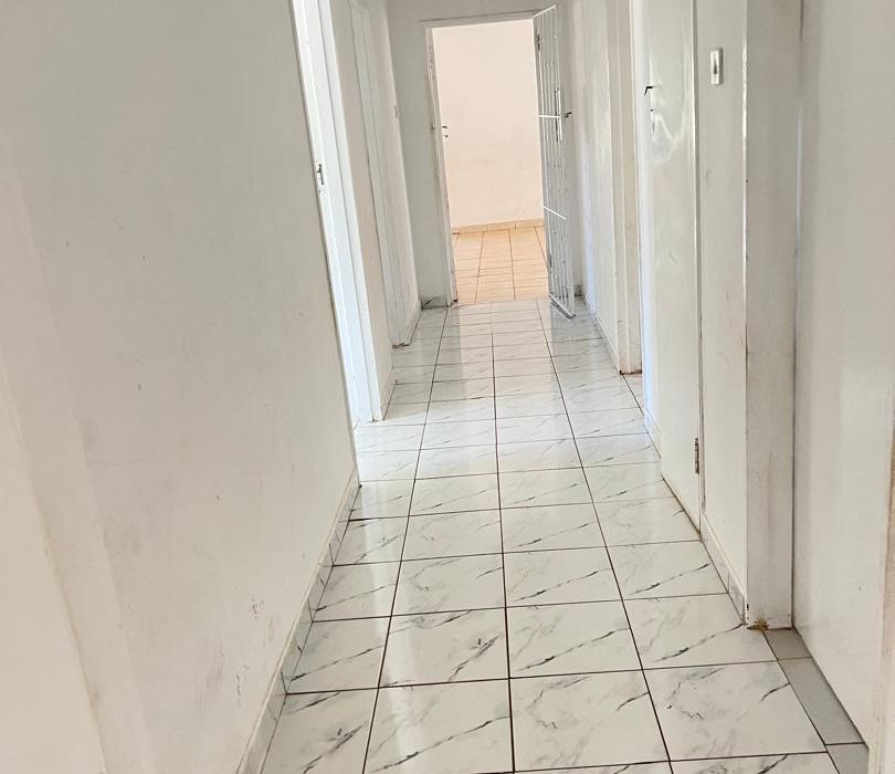 4 Bedroom House for Sale in Killarney, Bulawayo 