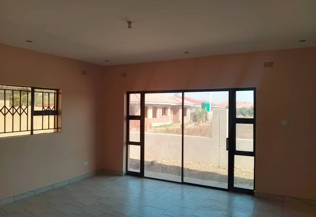 4 Bedroom House for Sale in Madokero 