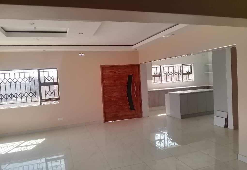 4 Bedroom House for Sale in Madokero 
