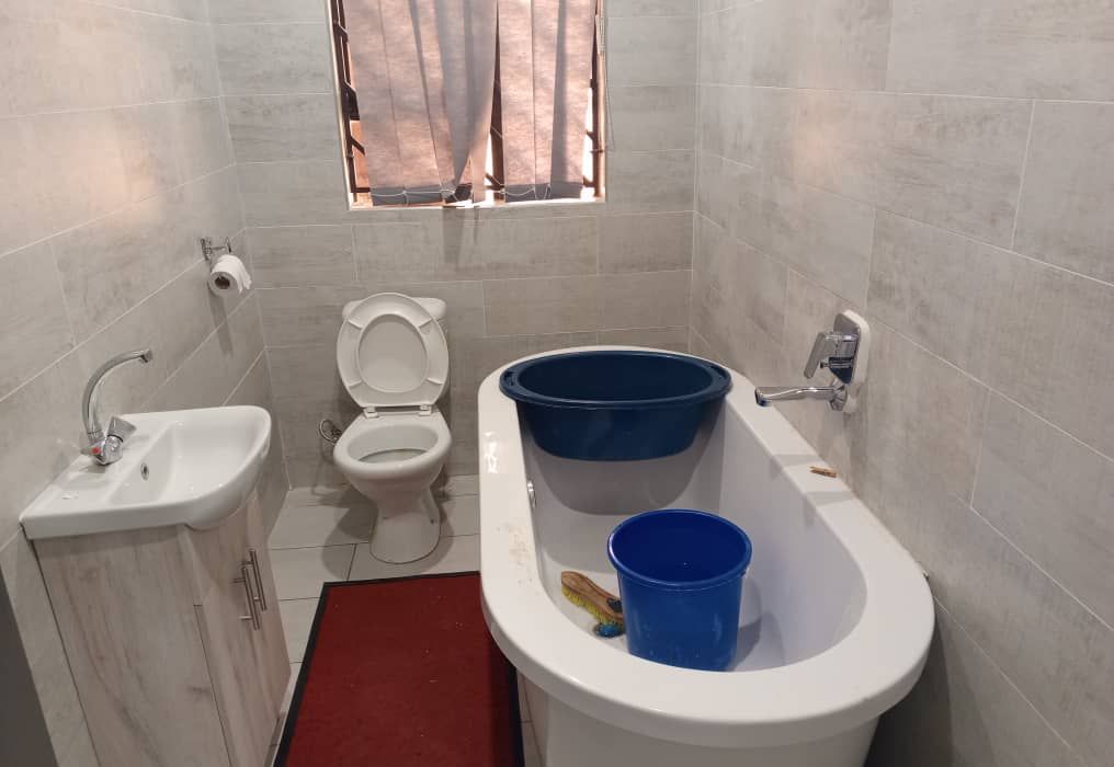 4 bedroom house for Sale in Madokero