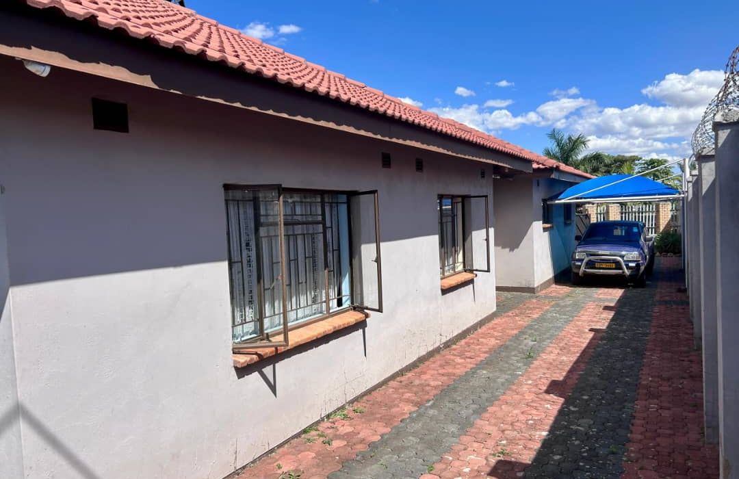 4 Bedroom House for Sale in Maranatha 