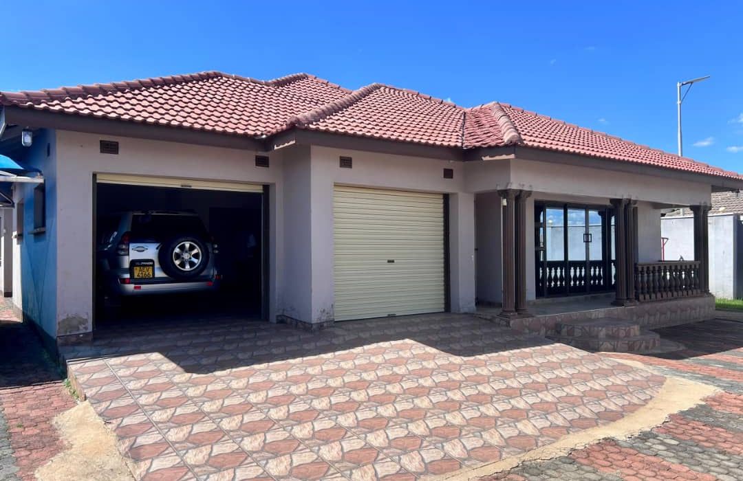 4 Bedroom House for Sale in Maranatha 