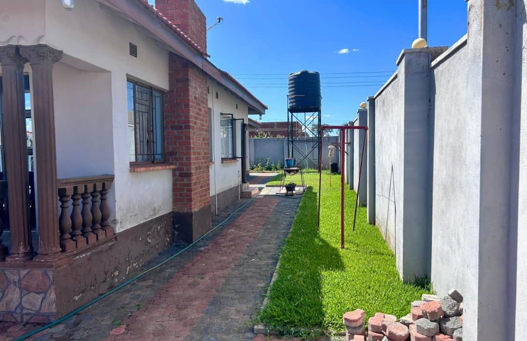 4 Bedroom House for Sale in Maranatha 