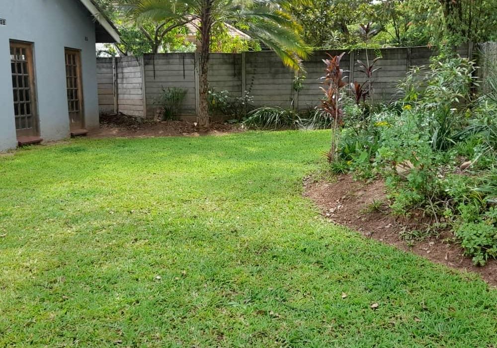 4 Bedroom House for Sale in Upper Hillside