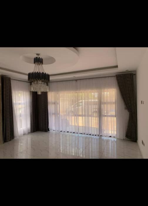 4 Bedroom House for Sale in Westgate Adylinn 