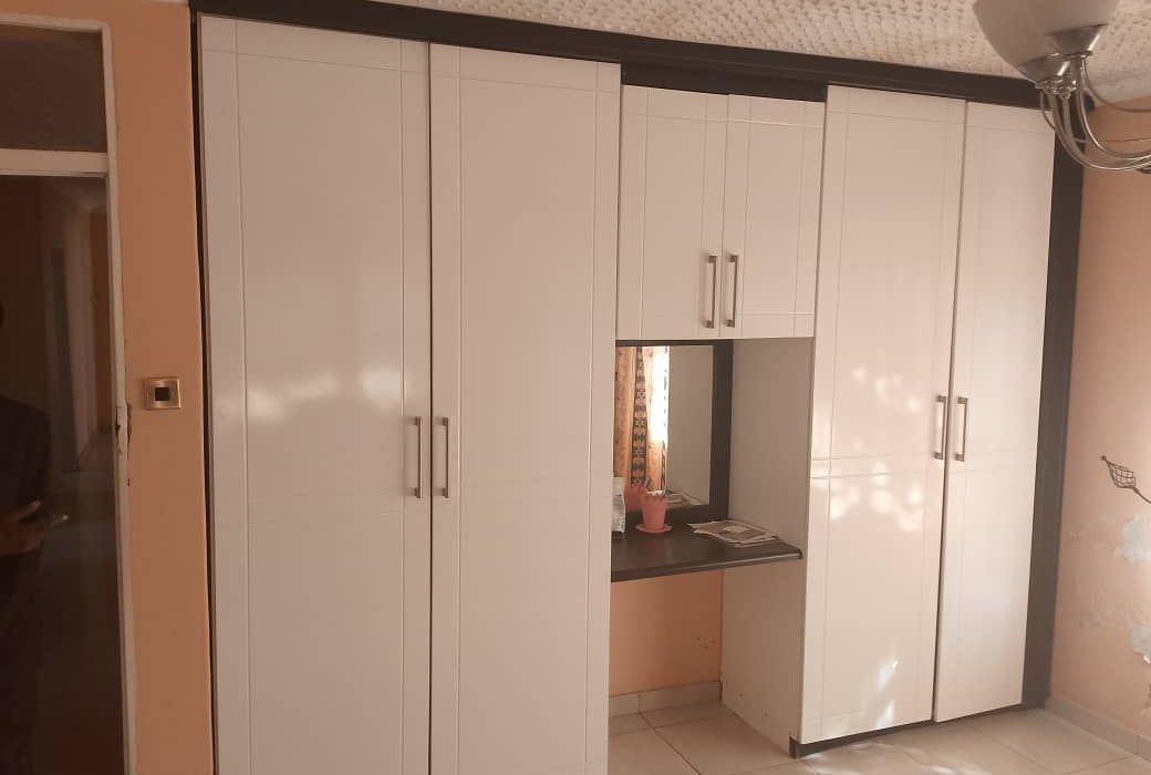 4 Bedroom House for Sale in Westlea 
