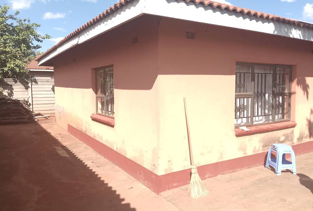 4 Bedroom House for Sale in Westlea 