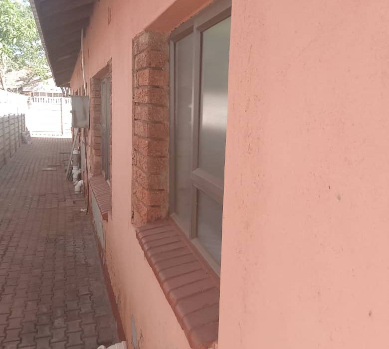 4 Bedroom House for Sale in Westlea 