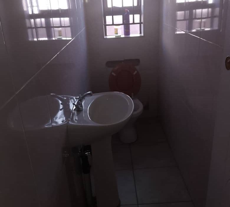 4 Bedroom House for Sale in Westlea 
