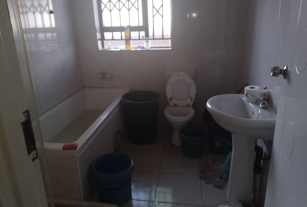 4 Bedroom House for Sale in Westlea 
