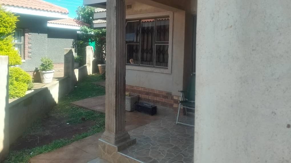 4 bedroom house in Aspindale 