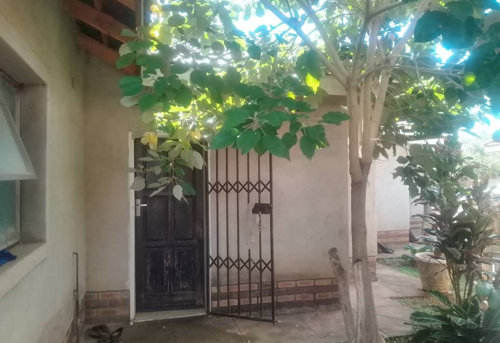 4 bedroom house in Aspindale 
