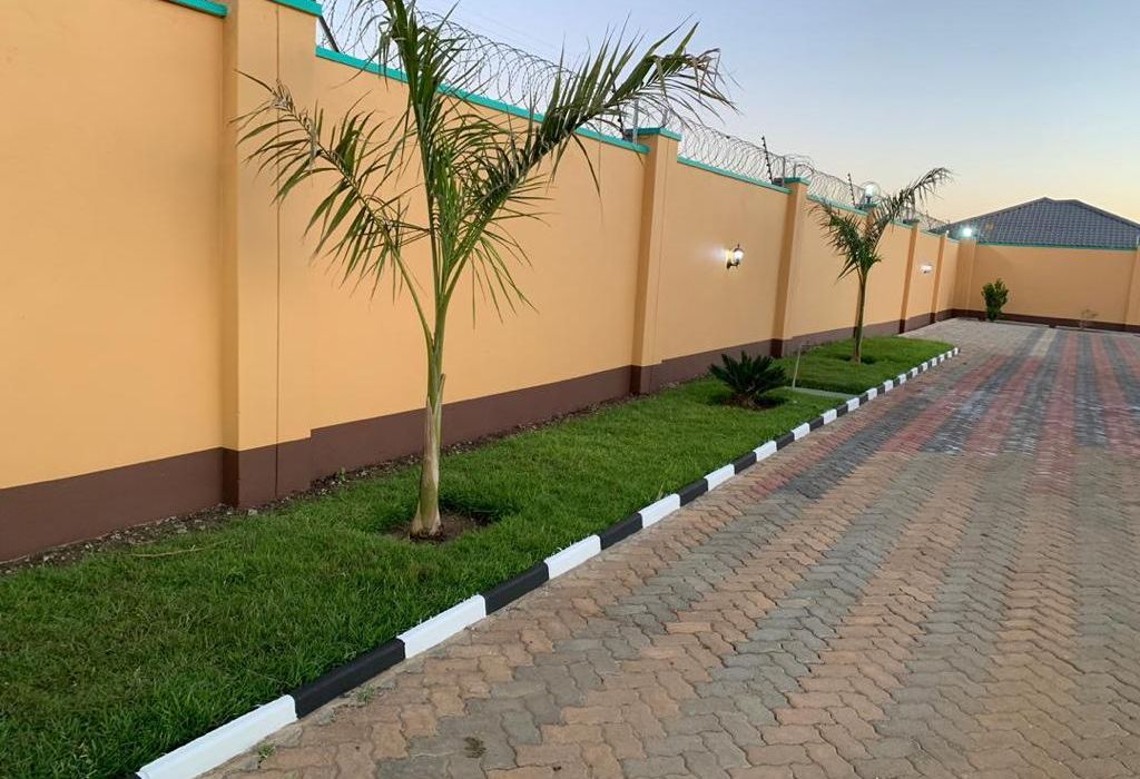 4 Bedroom House in Belvedere for Sale 