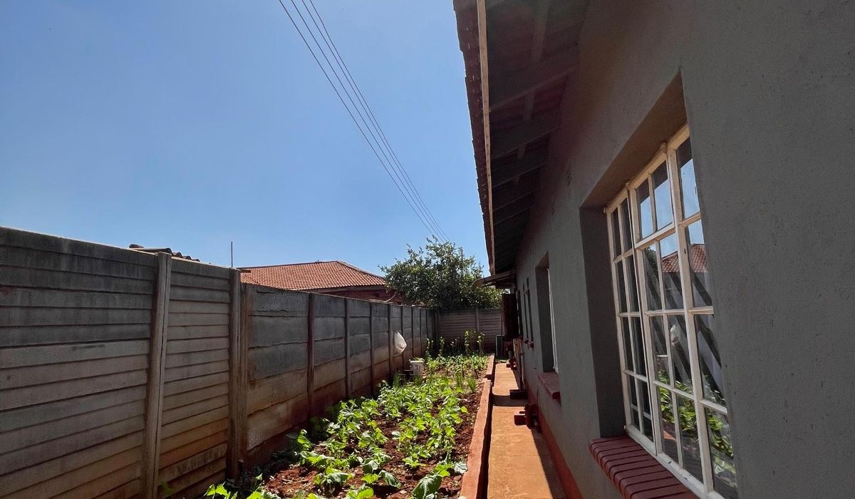 4 Bedroom House in Cold Comfort for Sale 