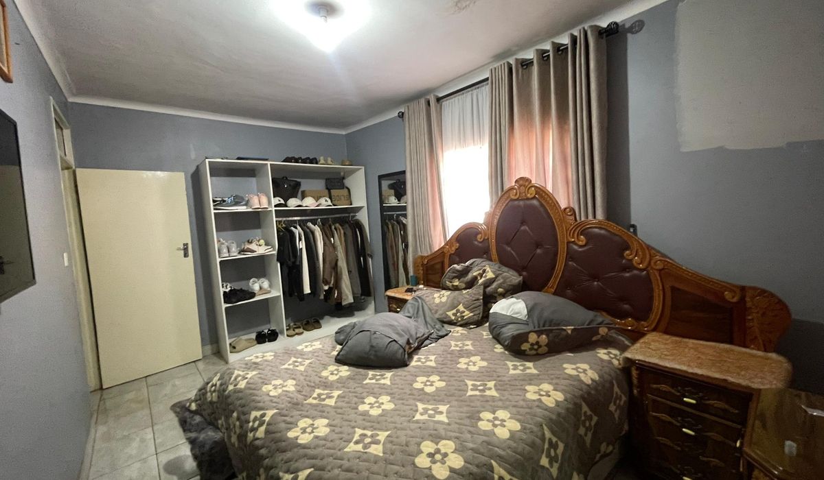 4 Bedroom House in Cold Comfort for Sale 