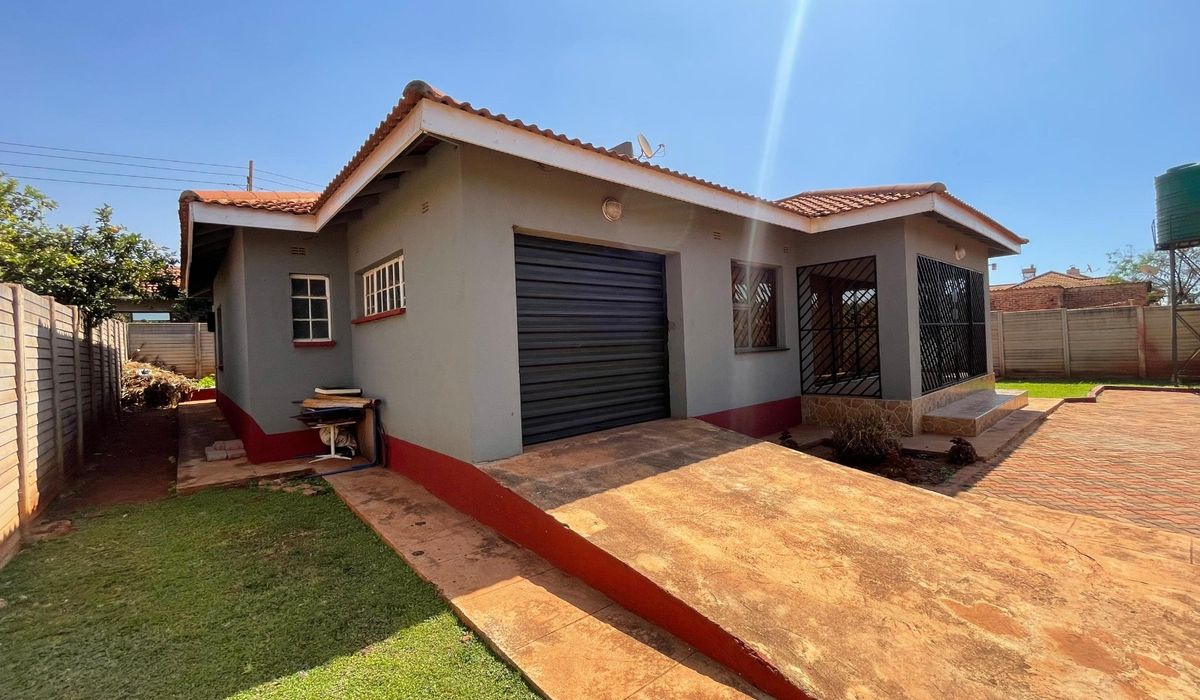 4 Bedroom House in Cold Comfort for Sale 