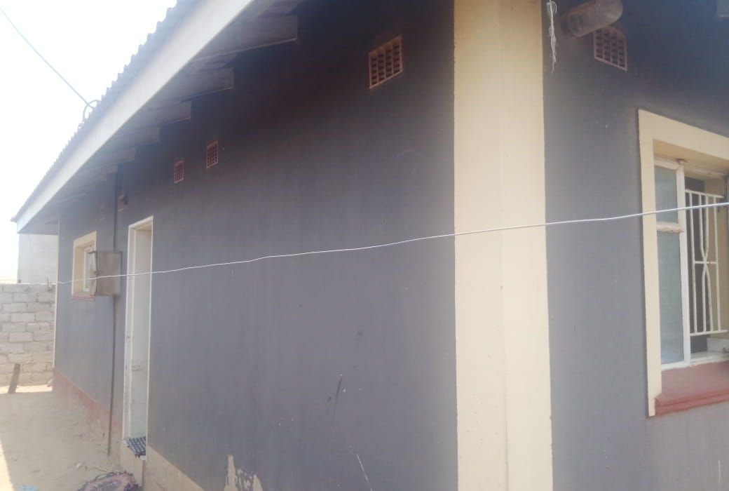 4 Bedroom House in Damofalls for Sale 