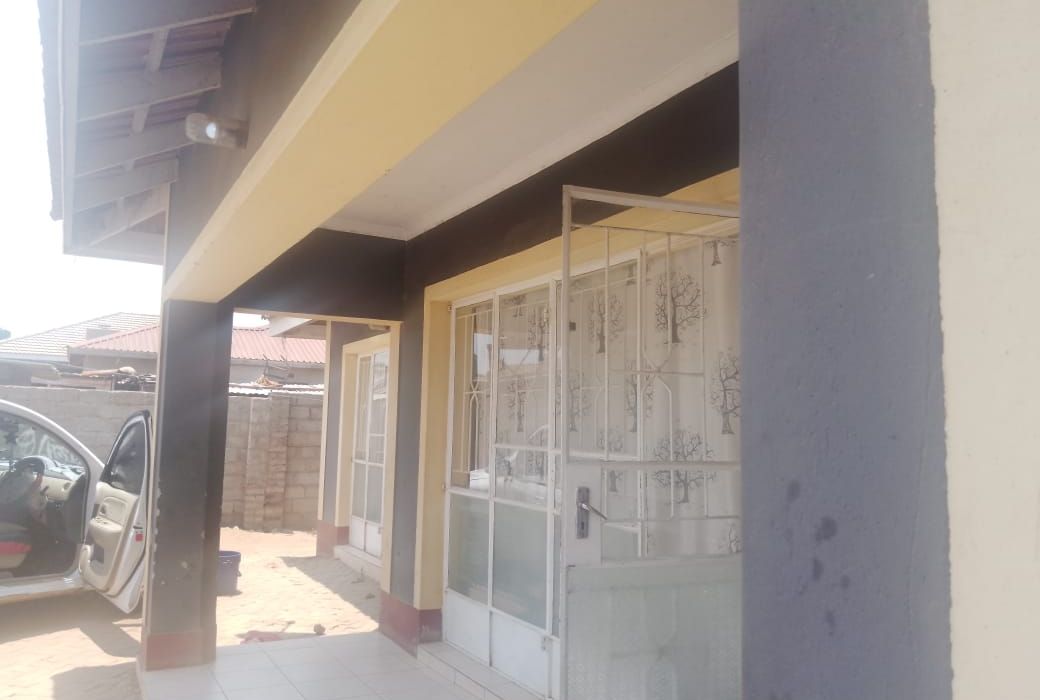 4 Bedroom House in Damofalls for Sale 
