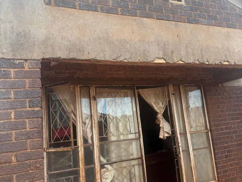 4 Bedroom House in Kuwadzana Phase 3 for Sale 