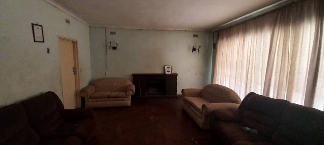 4 Bedroom House in Mount Pleasant for Sale 