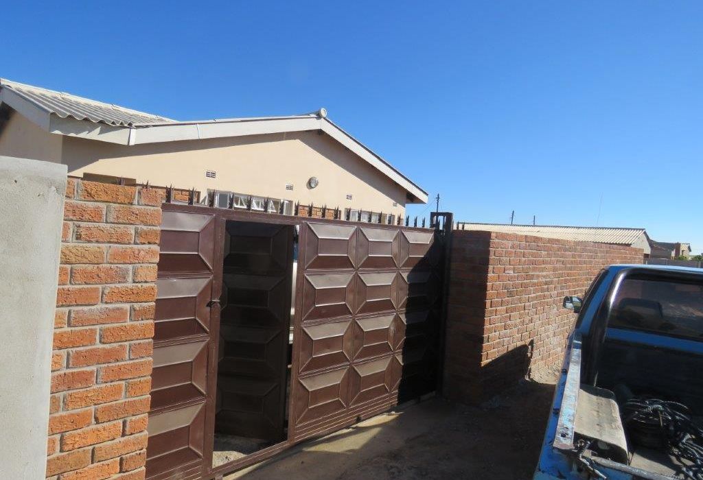 4 Bedroom House in Woodlands, Gweru for Sale 