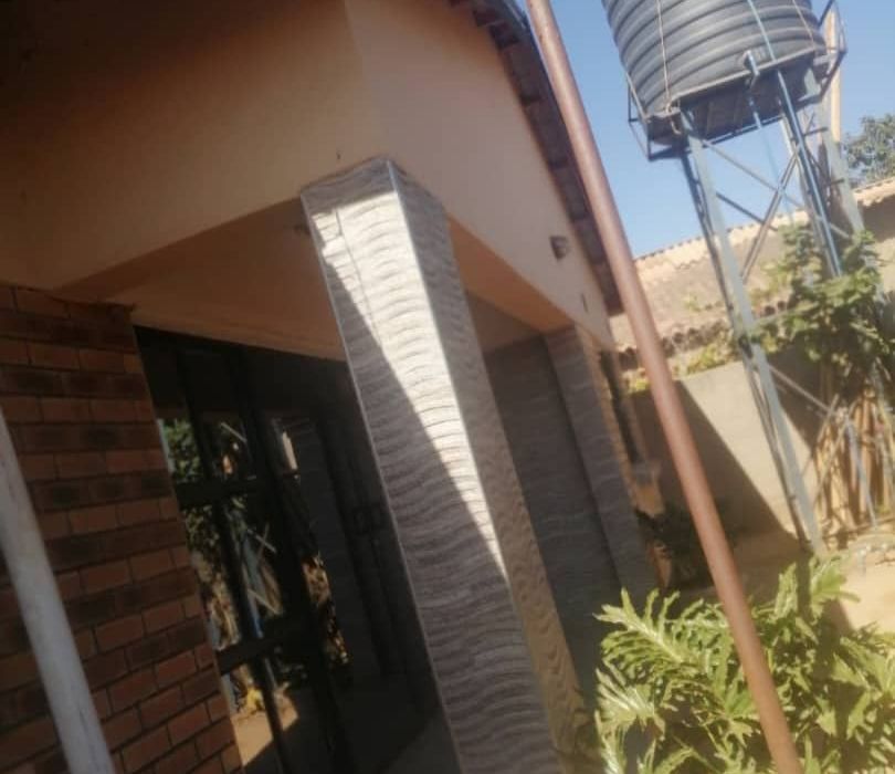 4 Bedroom House or Sale in Hatcliffe Extension 