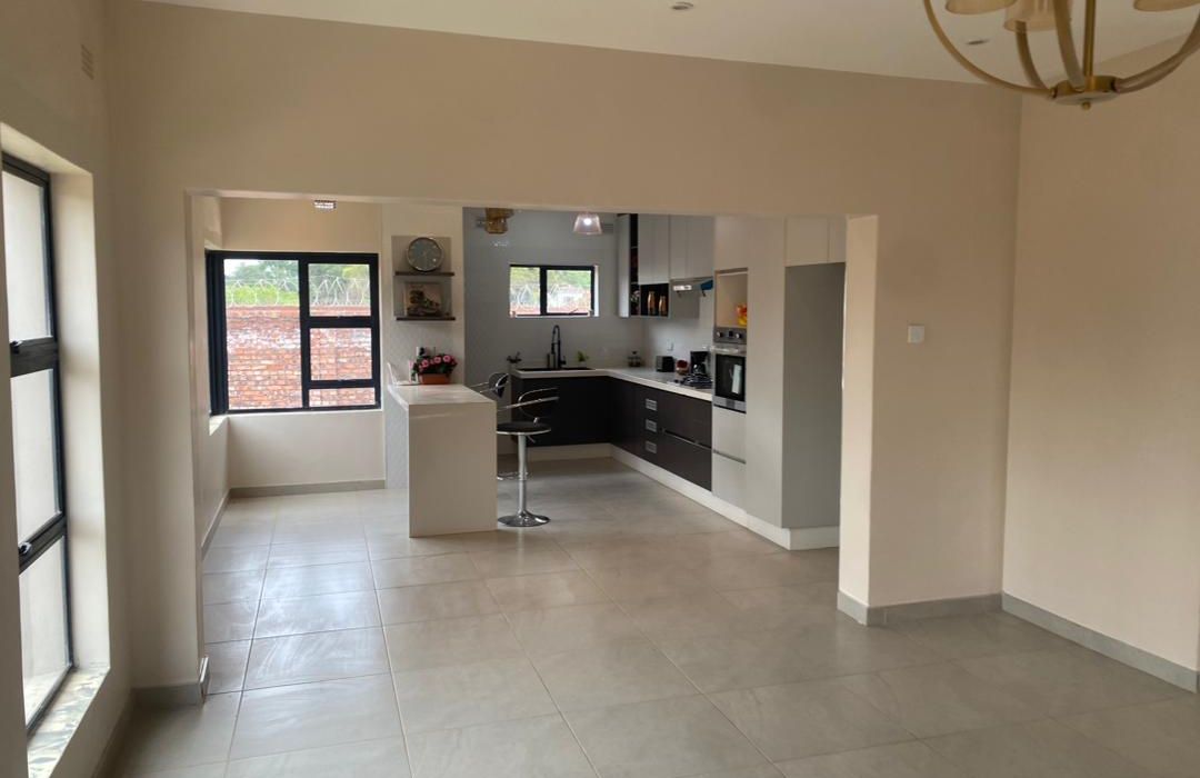 4 Bedroom Smart Apartments for Sale in Marlborough 