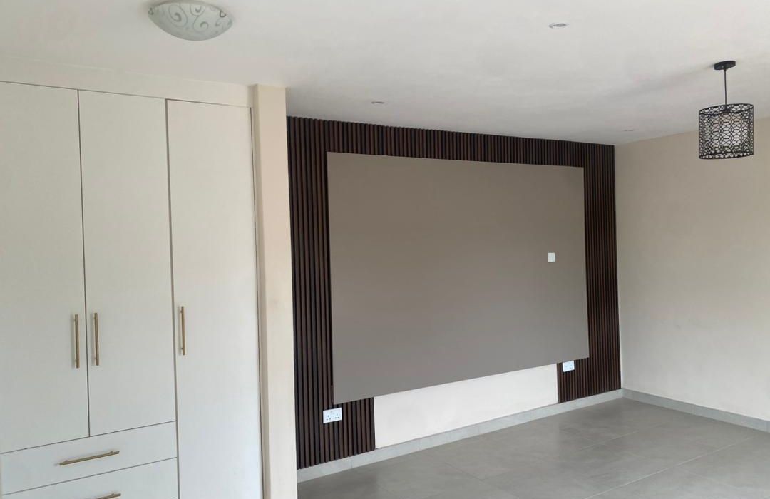 4 Bedroom Smart Apartments for Sale in Marlborough 