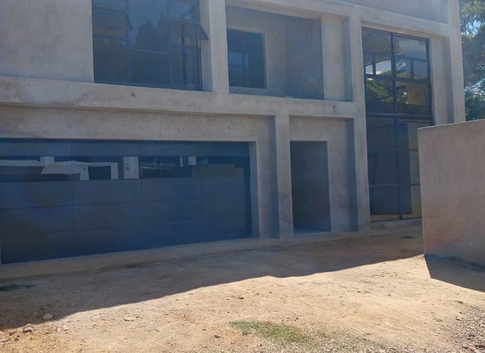 4 Bedroom Townhouse for Sale in Greendale