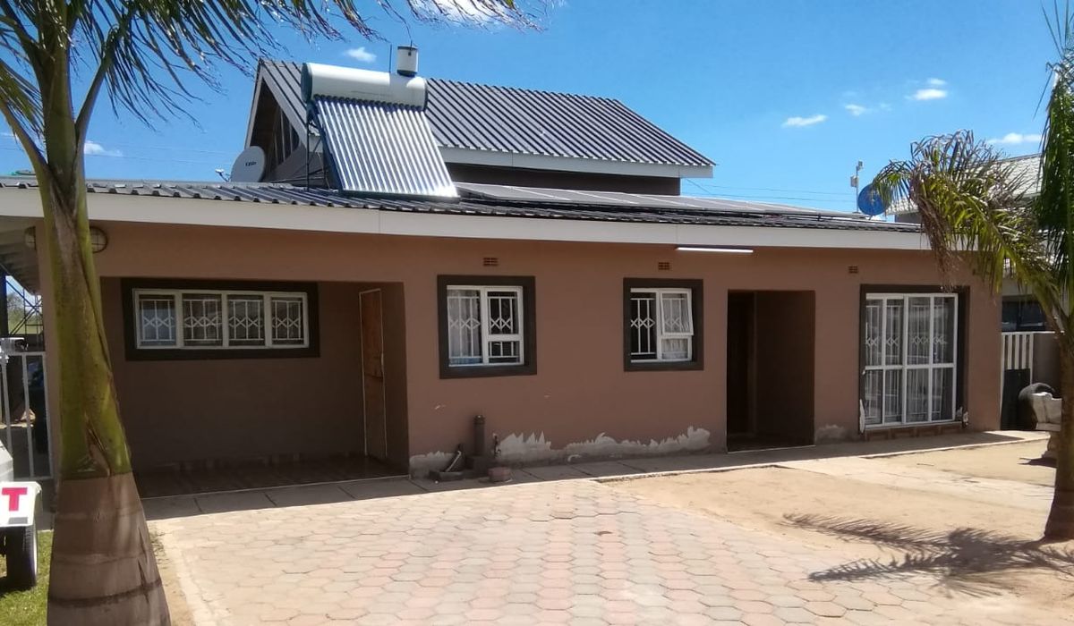 4 Bedroomed Beautiful House In Arlington Estate For Sale