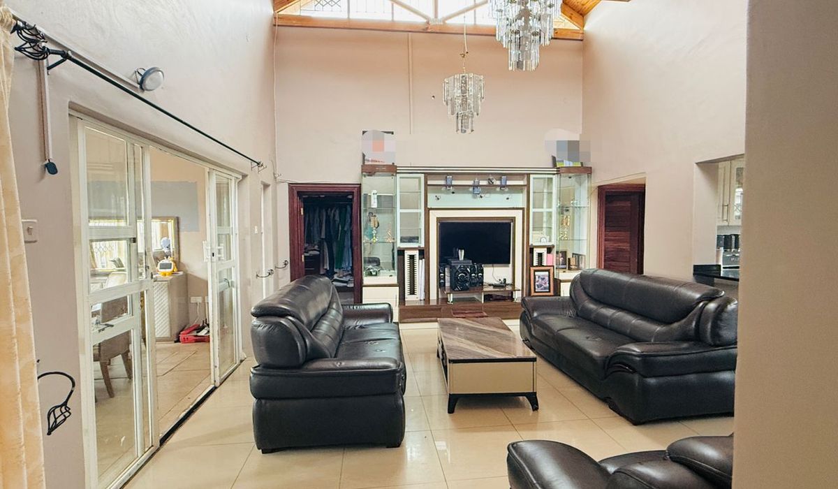 4 Bedroomed Beautiful House In Arlington Estate For Sale