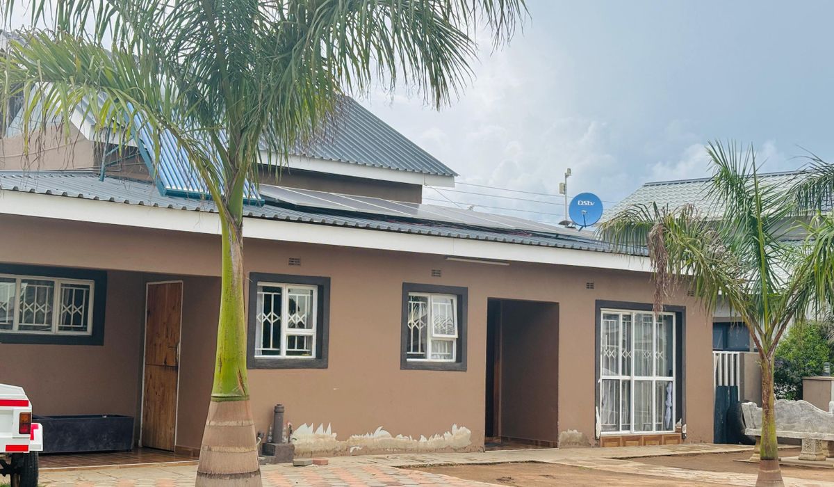 4 Bedroomed Beautiful House In Arlington Estate For Sale