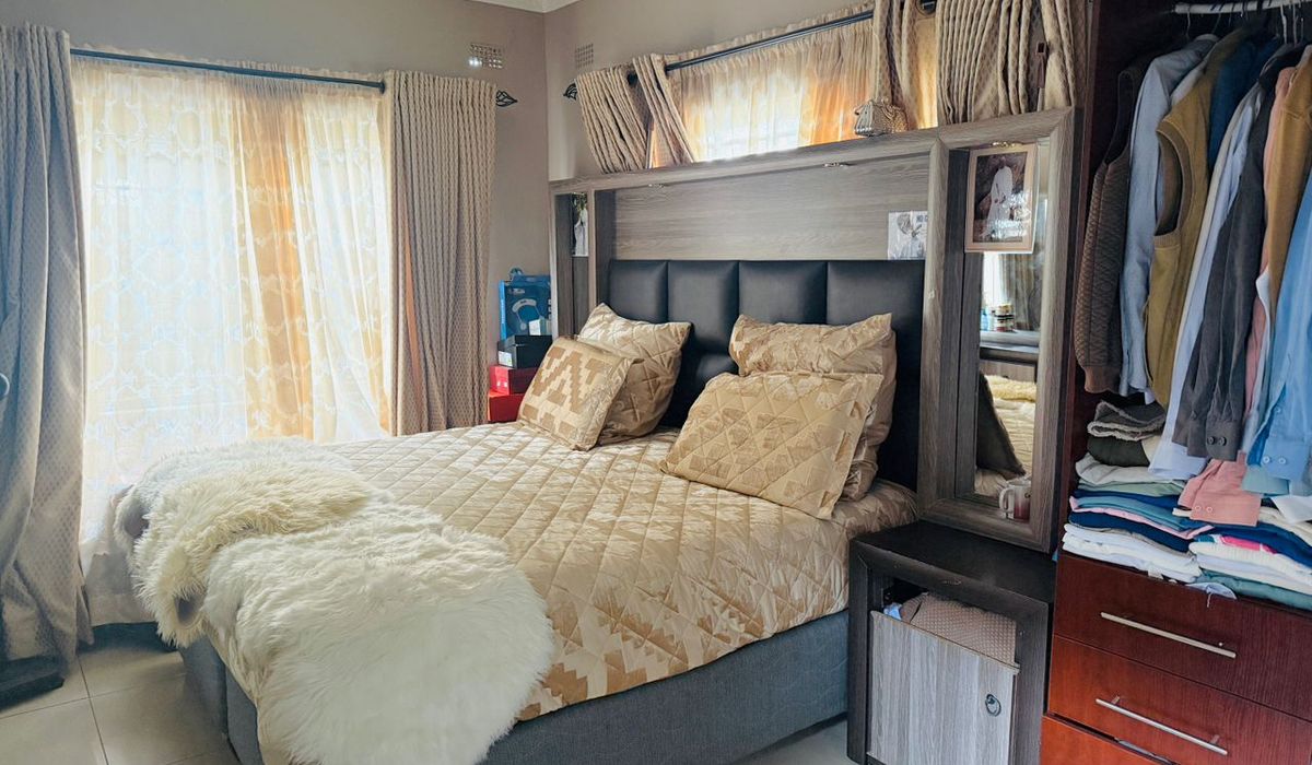 4 Bedroomed Beautiful House In Arlington Estate For Sale