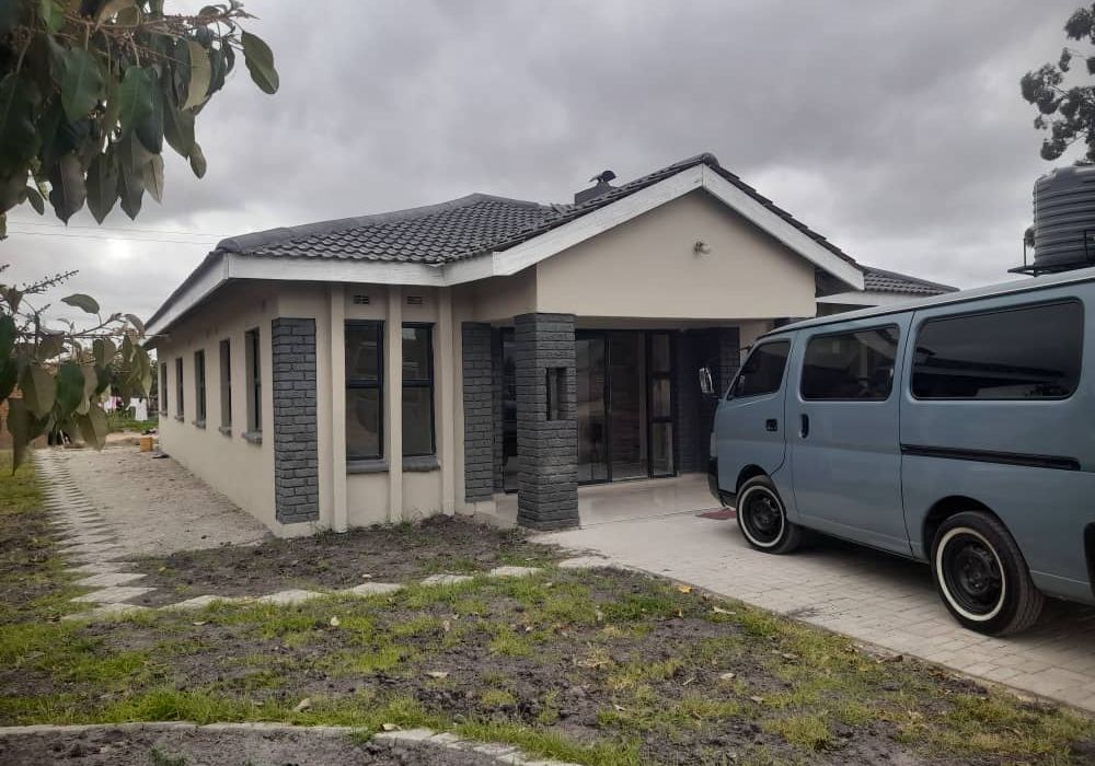 4 Bedroomed House for Rent in Old Windsor, Ruwa