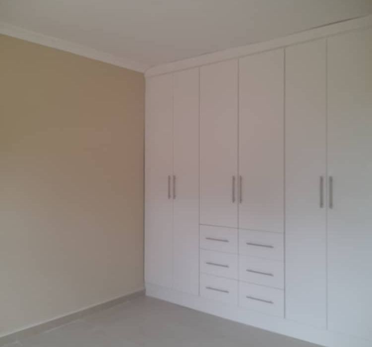 4 Bedroomed House for Rent in Old Windsor, Ruwa