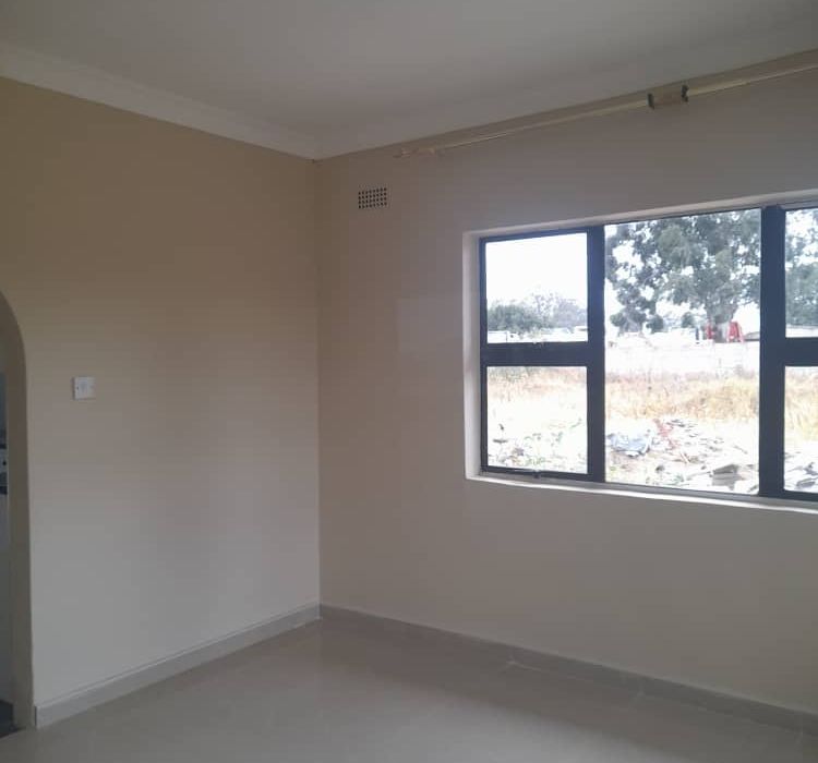 4 Bedroomed House for Rent in Old Windsor, Ruwa