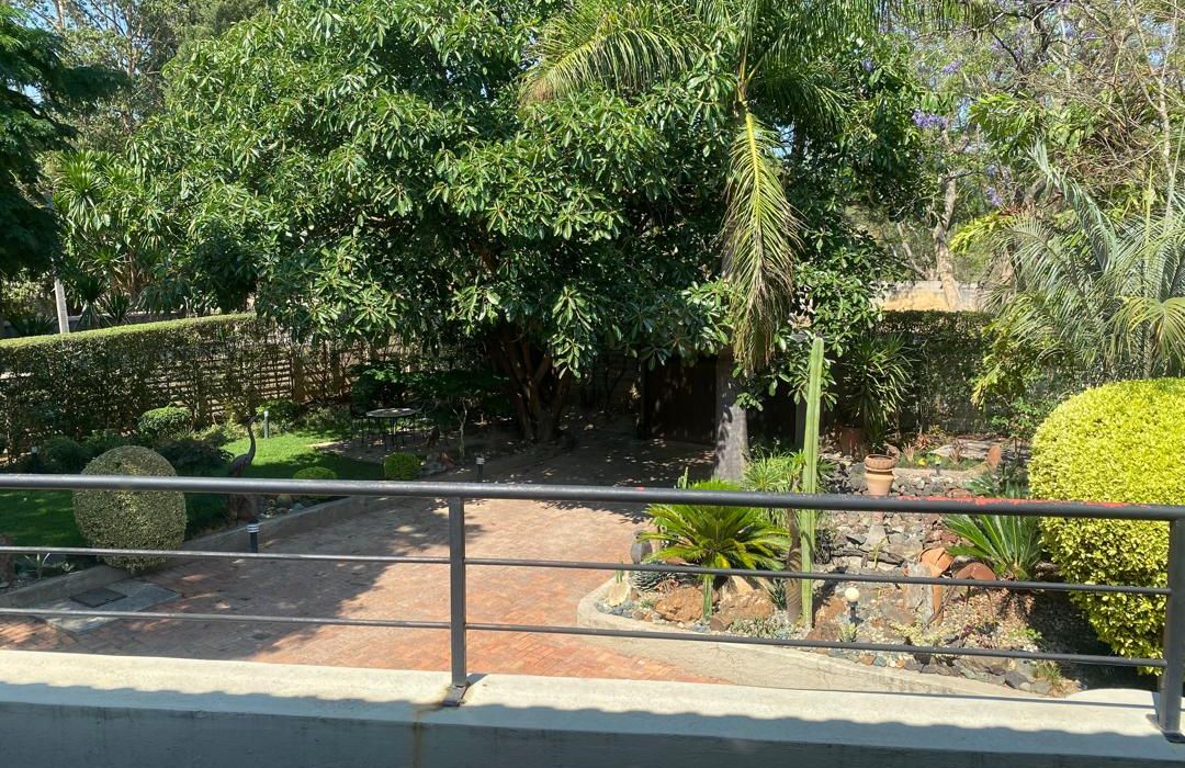 5 Bedroom Double Storey House for Sale in Glen Lorne 