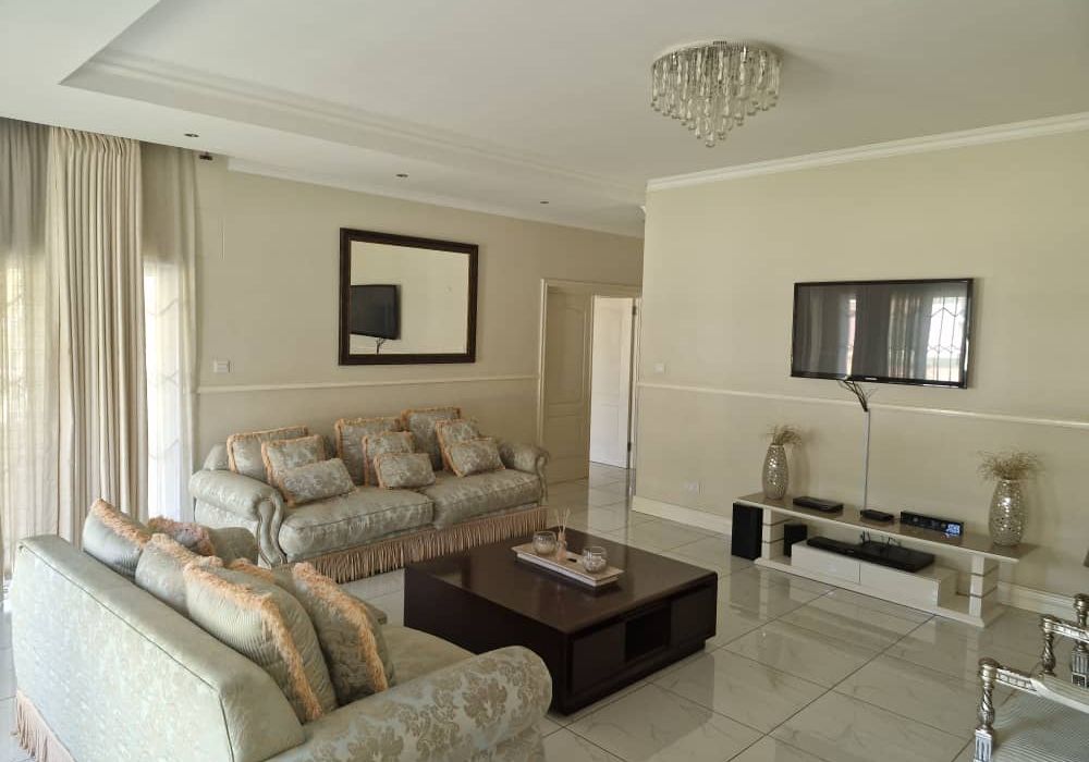 5 Bedroom House for Sale in Alexander Park 