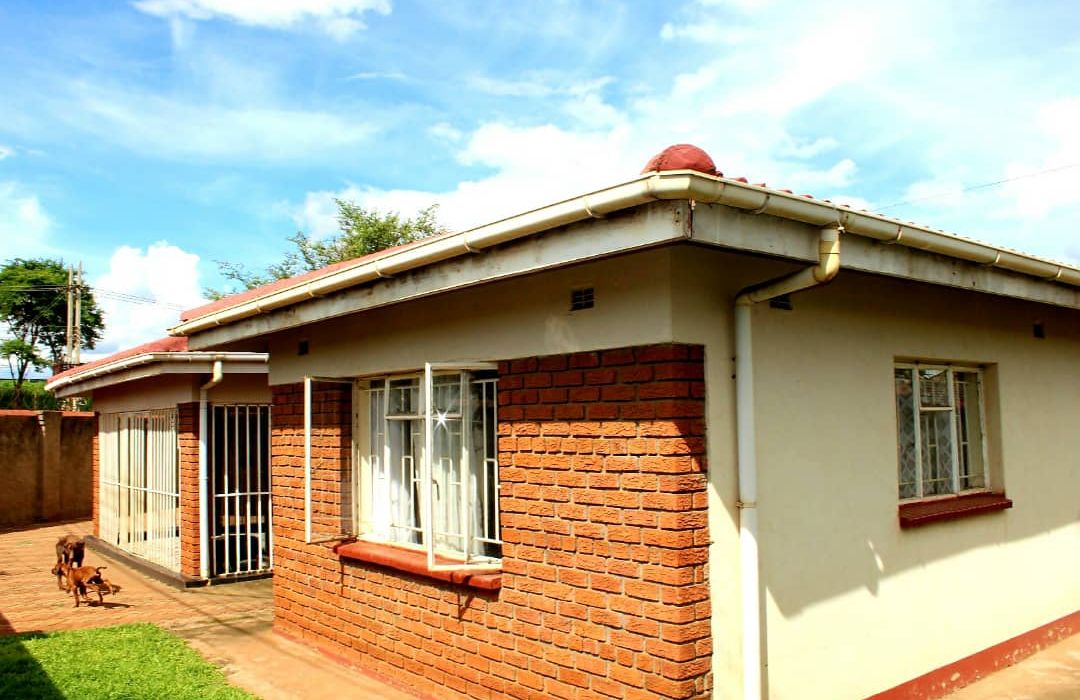 Big & Spacious 5 Bed House For Sale!