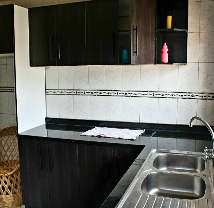 Big & Spacious 5 Bed House For Sale!