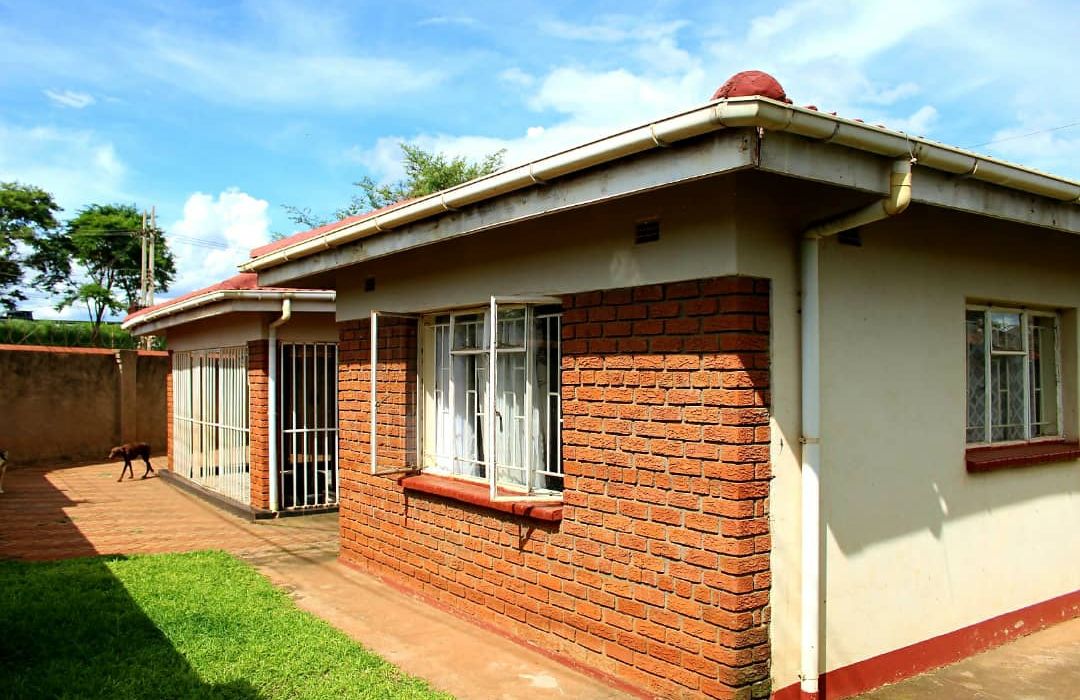 Big & Spacious 5 Bed House For Sale!