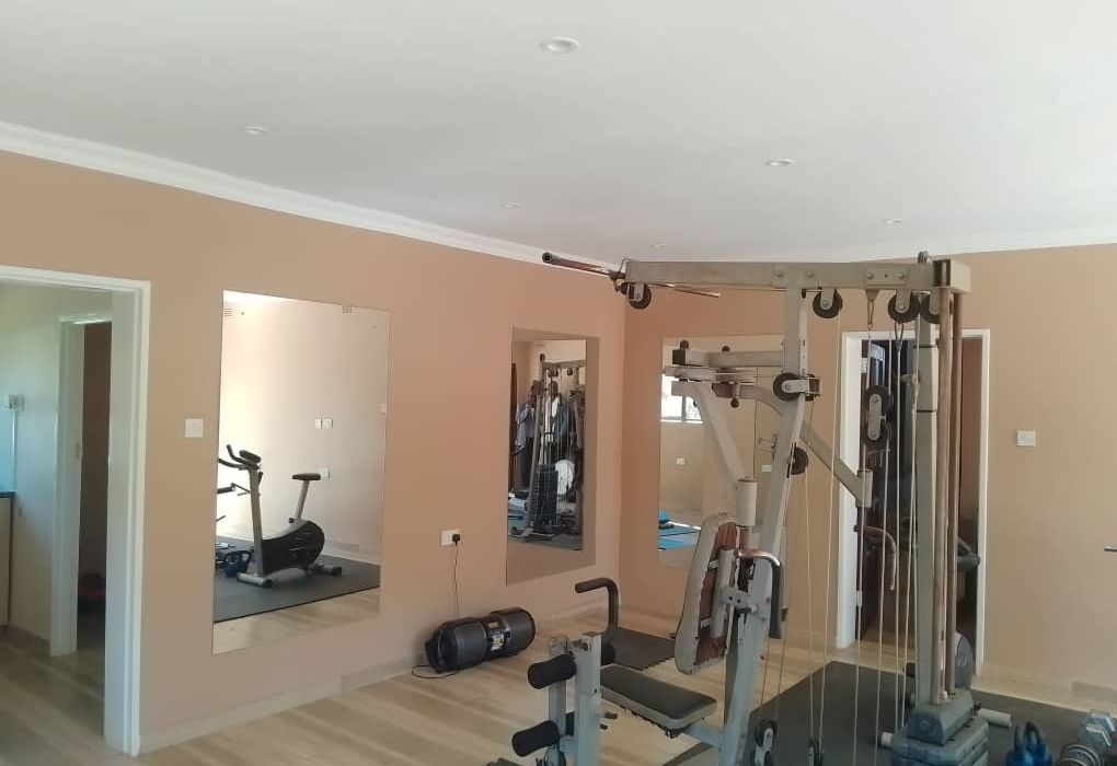 5 Bedroom House for Sale in Greendale 