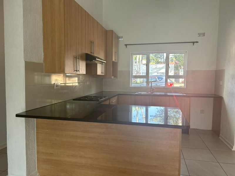 5 Bedroom House for Sale in Greendale 